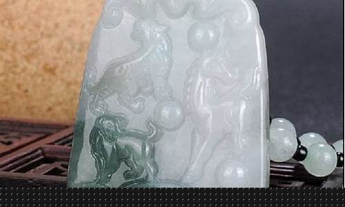 十二生肖属鼠翡翠价格-十二生肖在鼠年佩戴什么好